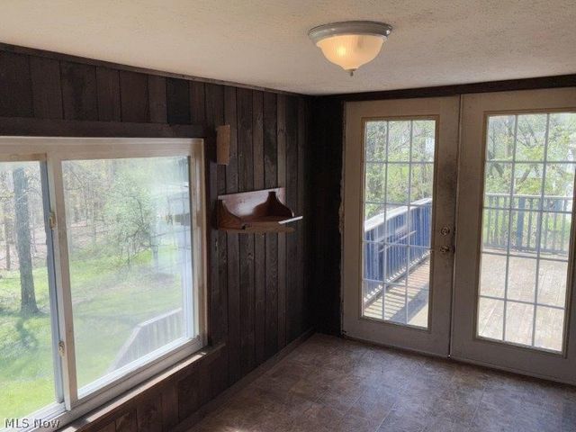 164 Forest Drive, Bedford, OH 44146