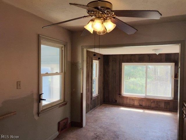 164 Forest Drive, Bedford, OH 44146