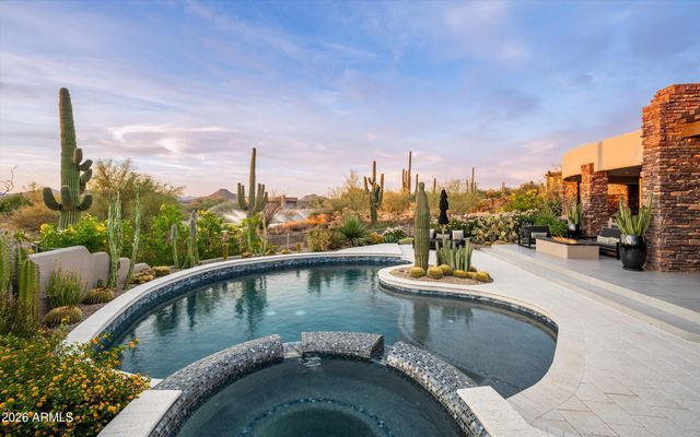10302 E RUNNING DEER Trail, Scottsdale, AZ 85262
