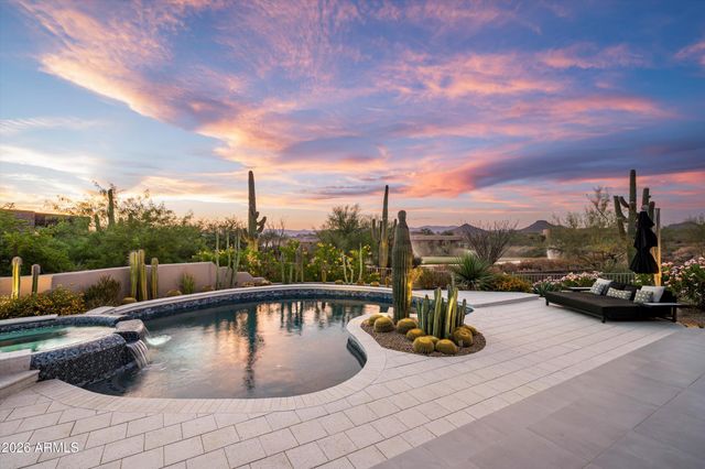 10302 E RUNNING DEER Trail, Scottsdale, AZ 85262