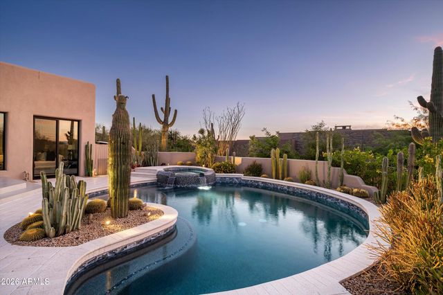 10302 E RUNNING DEER Trail, Scottsdale, AZ 85262