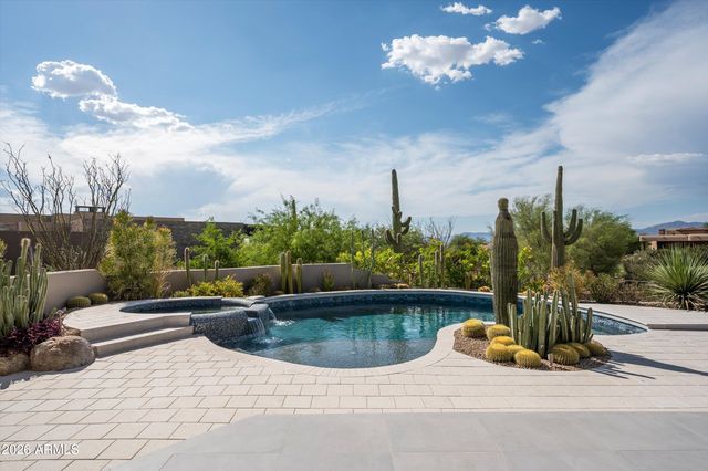 10302 E RUNNING DEER Trail, Scottsdale, AZ 85262