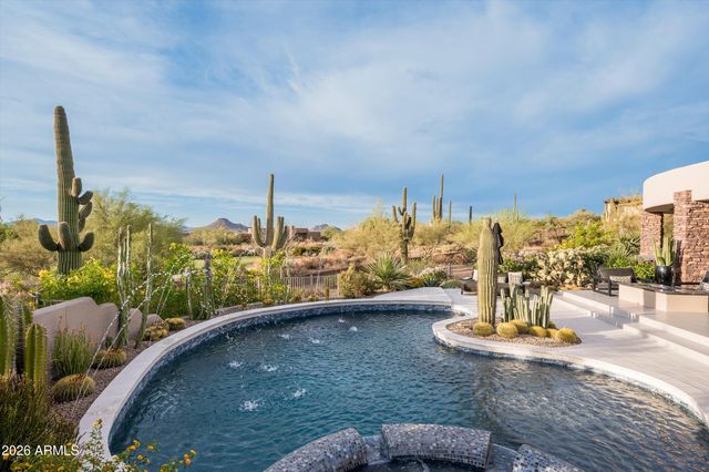 10302 E RUNNING DEER Trail, Scottsdale, AZ 85262
