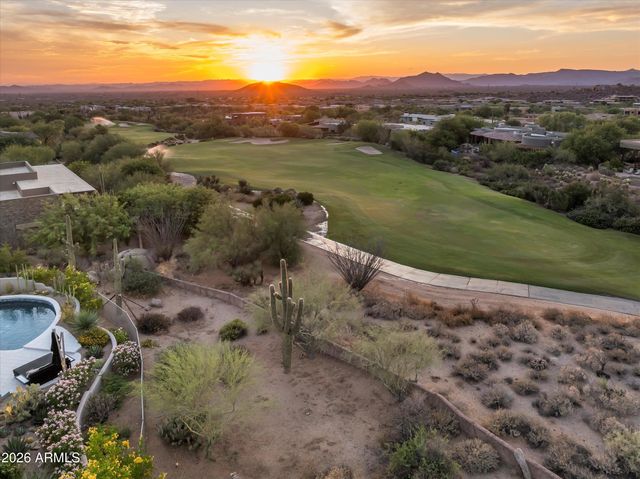 10302 E RUNNING DEER Trail, Scottsdale, AZ 85262