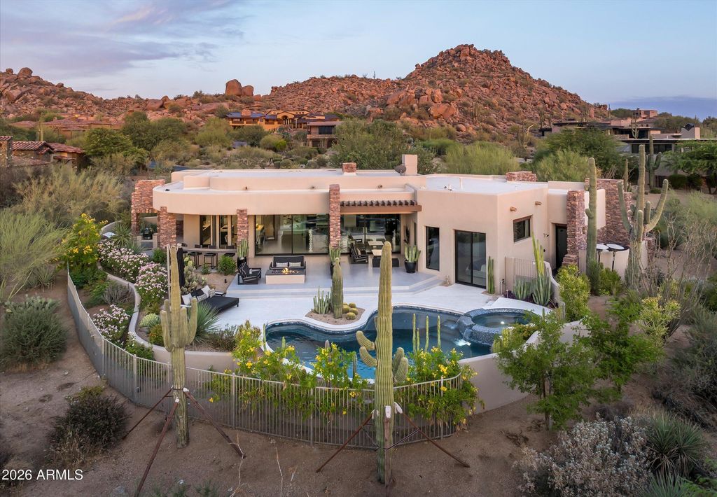 10302 E RUNNING DEER Trail, Scottsdale, AZ 85262