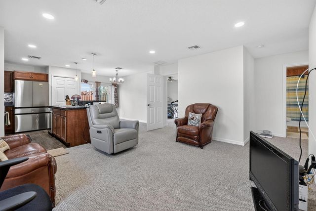 6217 NW Gatun Court, Port St. Lucie, FL 34986