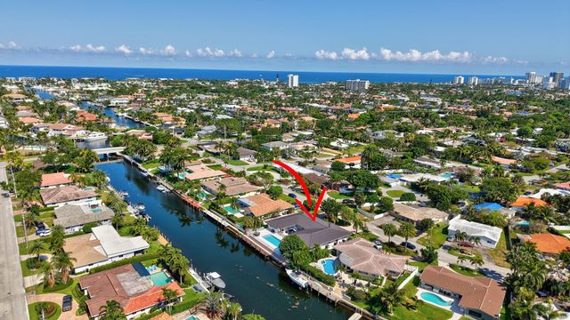 2121 NE 29th St, Lighthouse Point, FL 33064