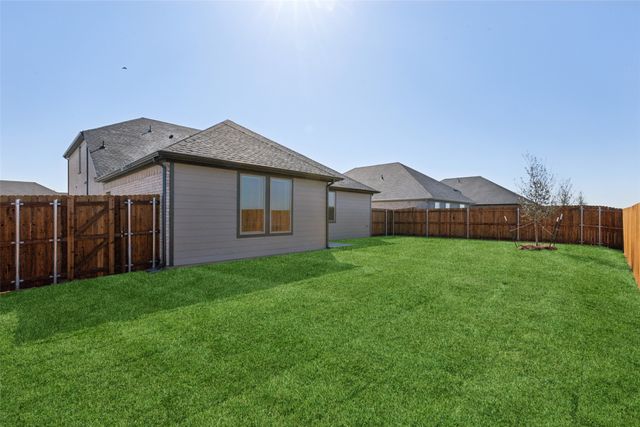 9112 Spur Creek Court, Fort Worth, TX 76036