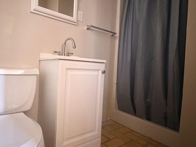 16316 Hilltop, Delhi, CA 95315