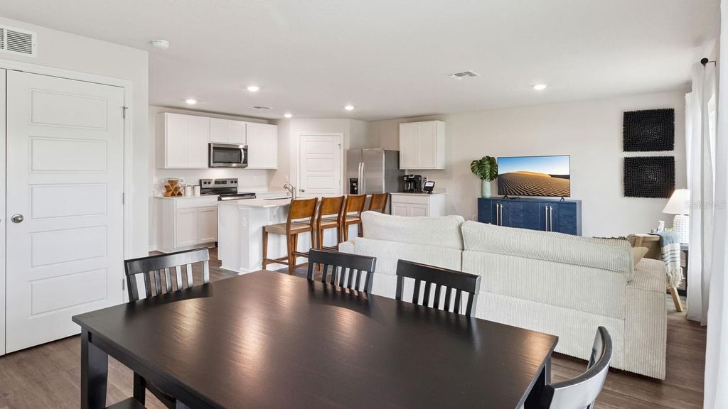 Image 19 of property listing at 3389 WAKEFIELD DRIVE, Haines City, FL 33844