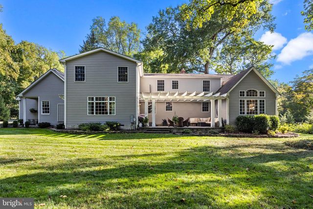 1108 EVERGREEN RD, Yardley, PA 19067