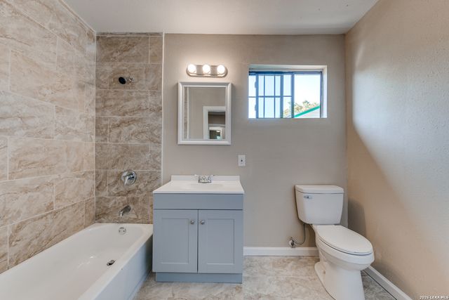 142 SARGENT ST, San Antonio, TX 78210