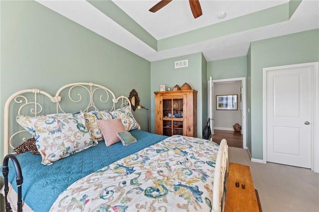 24021 Eagle Court, Paola, KS 66071