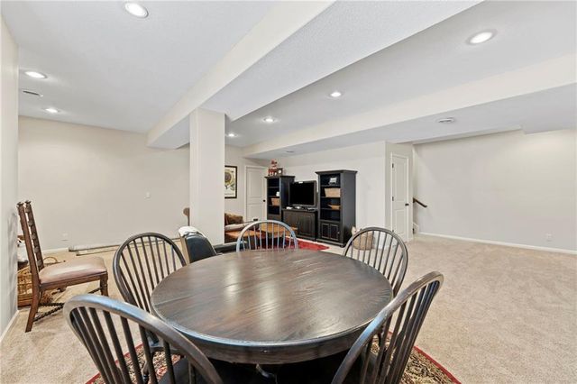 24021 Eagle Court, Paola, KS 66071