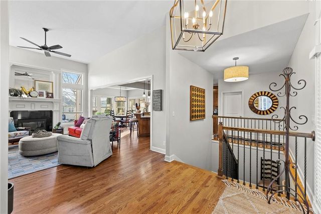 24021 Eagle Court, Paola, KS 66071