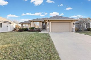 24021 Eagle Court, Paola, KS 66071