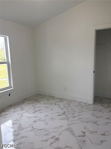 709 Ledge ST, Lehigh Acres, FL 33972