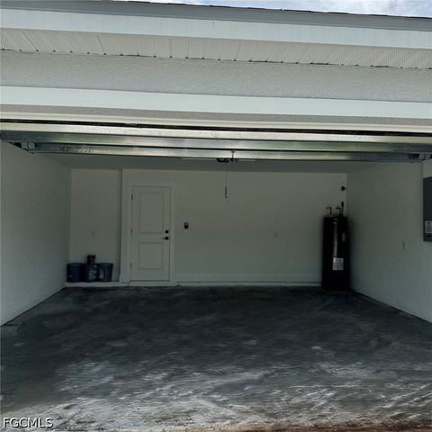 709 Ledge ST, Lehigh Acres, FL 33972
