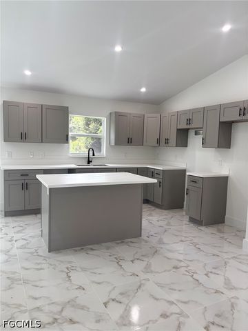 709 Ledge ST, Lehigh Acres, FL 33972