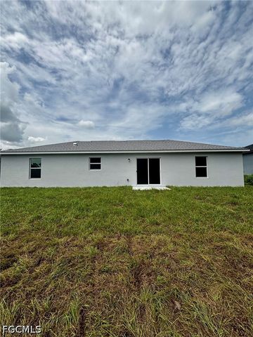 709 Ledge ST, Lehigh Acres, FL 33972
