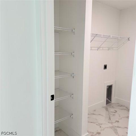 709 Ledge ST, Lehigh Acres, FL 33972
