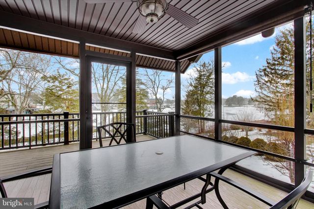 742 HARRISON DR, Gettysburg, PA 17325