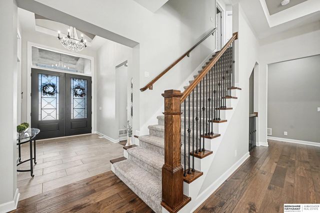 2331 S 218th Avenue, Elkhorn, NE 68022