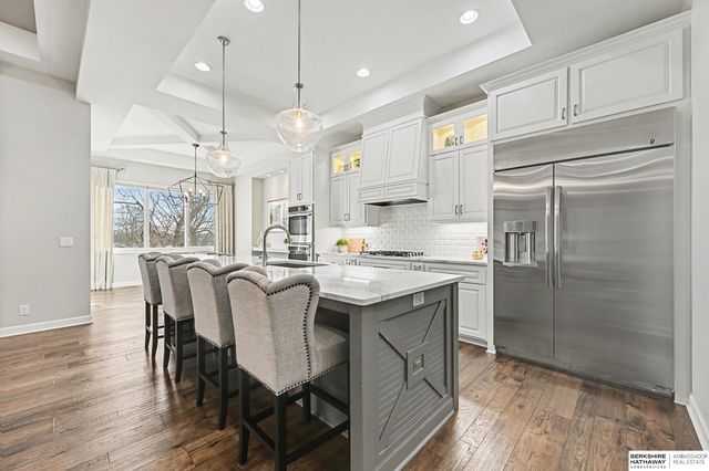 2331 S 218th Avenue, Elkhorn, NE 68022