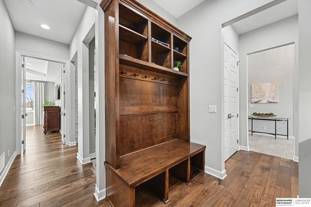 2331 S 218th Avenue, Elkhorn, NE 68022