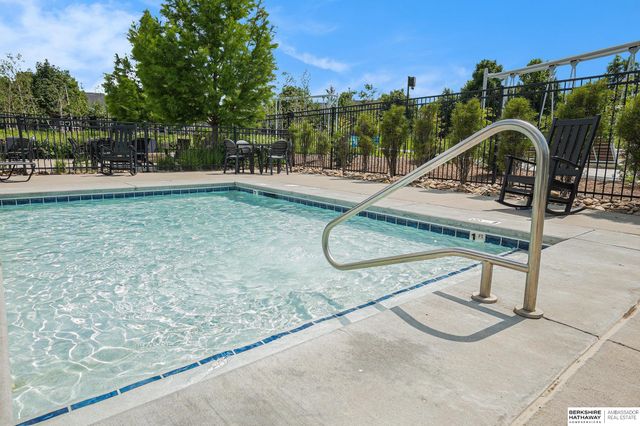 2331 S 218th Avenue, Elkhorn, NE 68022