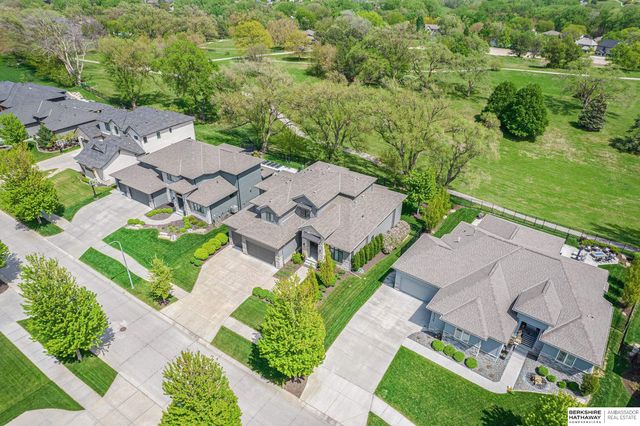 2331 S 218th Avenue, Elkhorn, NE 68022