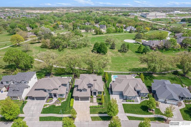 2331 S 218th Avenue, Elkhorn, NE 68022