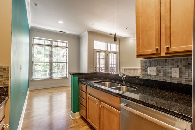 450 E Ohio Street 207, Indianapolis, IN 46204
