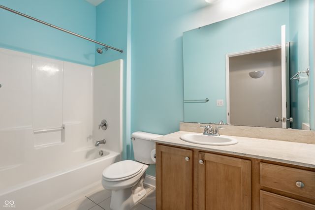 450 E Ohio Street 207, Indianapolis, IN 46204