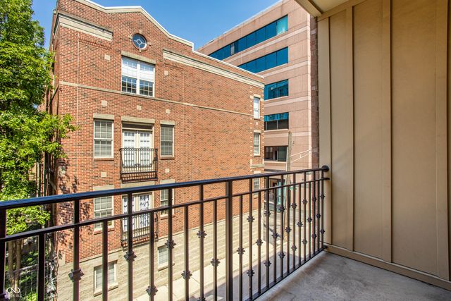 450 E Ohio Street 207, Indianapolis, IN 46204