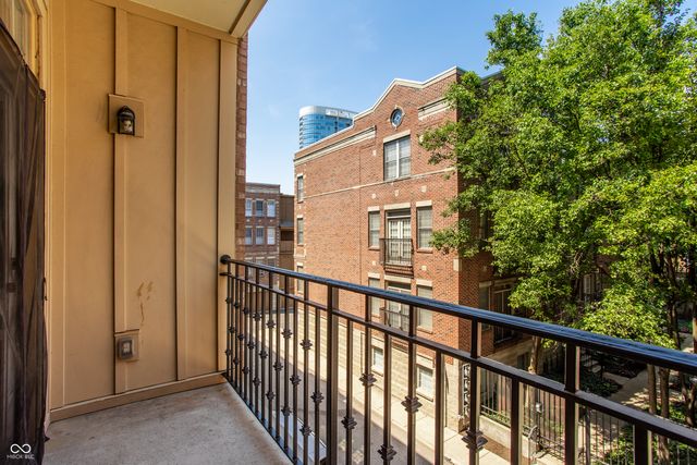 450 E Ohio Street 207, Indianapolis, IN 46204