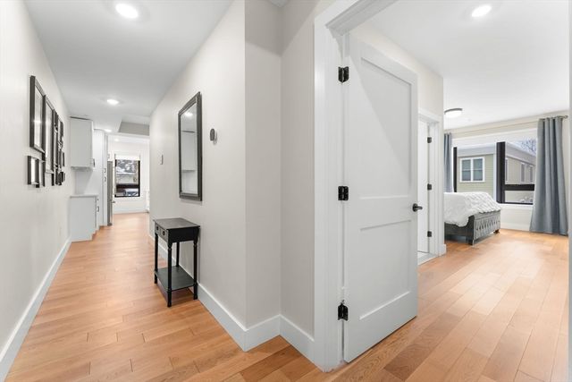 13 Alpine St 202, Somerville, MA 02144