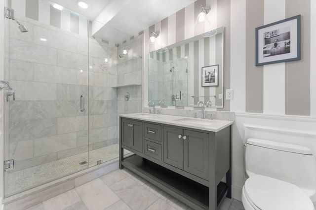 13 Alpine St 202, Somerville, MA 02144