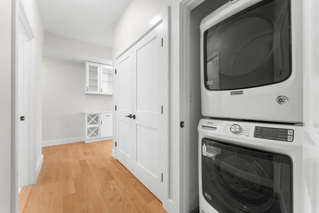 13 Alpine St 202, Somerville, MA 02144