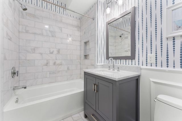 13 Alpine St 202, Somerville, MA 02144