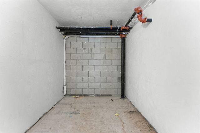 13 Alpine St 202, Somerville, MA 02144