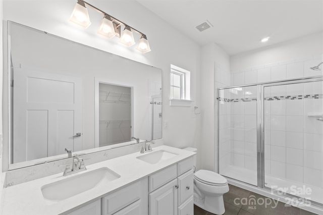 10050 Lilac Court, Charlotte, NC 28215