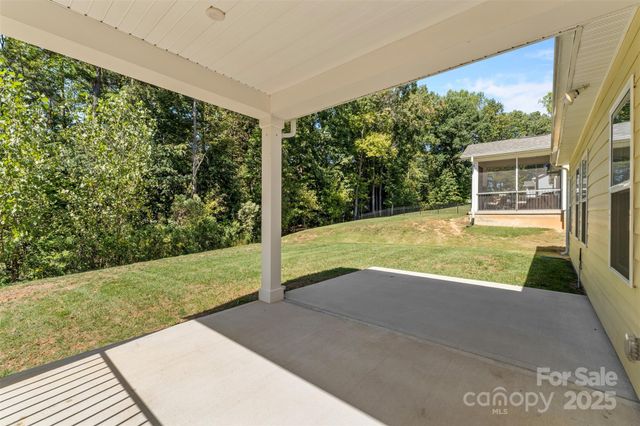 10050 Lilac Court, Charlotte, NC 28215