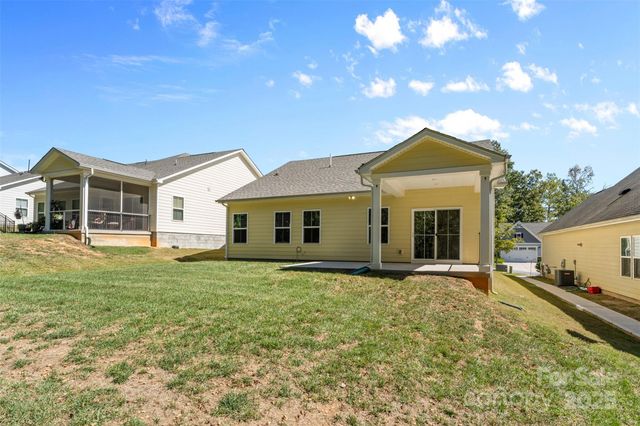 10050 Lilac Court, Charlotte, NC 28215