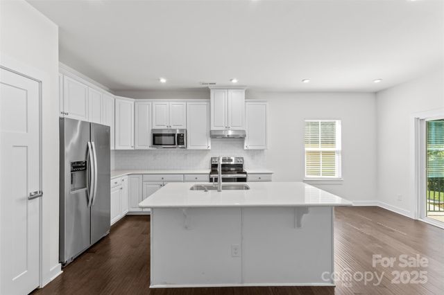 10050 Lilac Court, Charlotte, NC 28215
