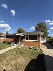 9058 Winston, Redford, MI 48239