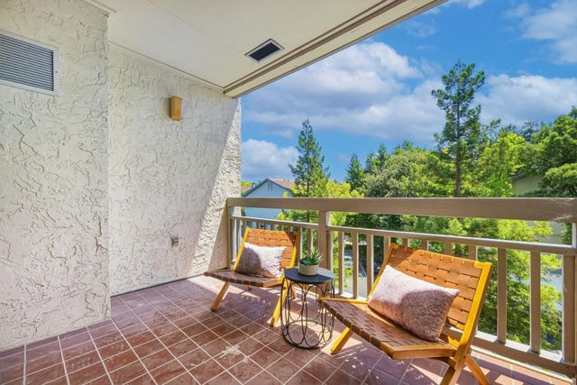 3715 Terstena Place 301, Santa Clara, CA 95051