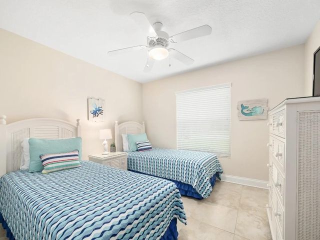 19 MAHOE DRIVE N, Palm Coast, FL 32137