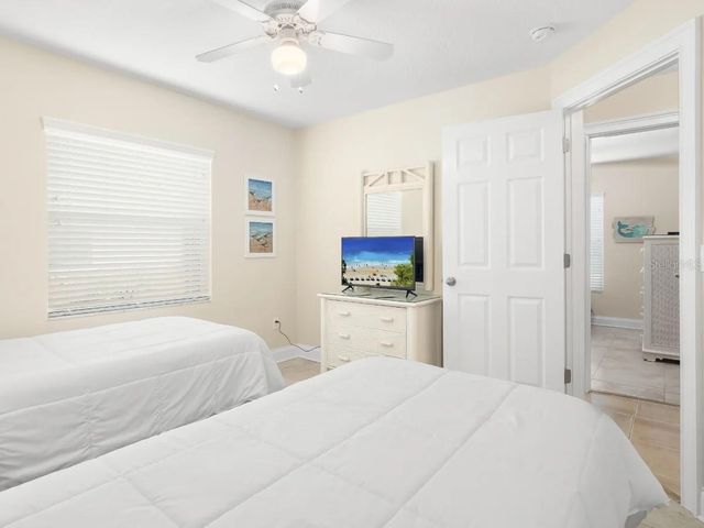 19 MAHOE DRIVE N, Palm Coast, FL 32137