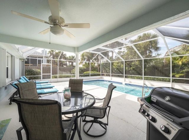 19 MAHOE DRIVE N, Palm Coast, FL 32137